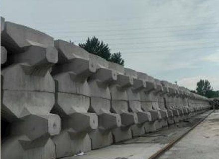 生产基地——扭王字块、连锁片